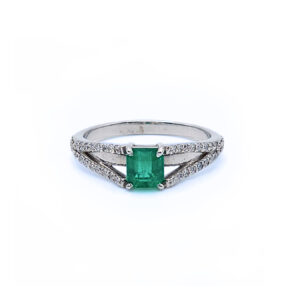 Split White Emerald