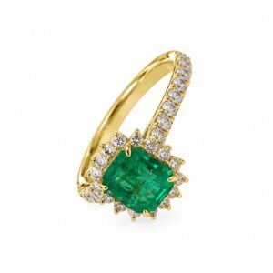 Amara Ring